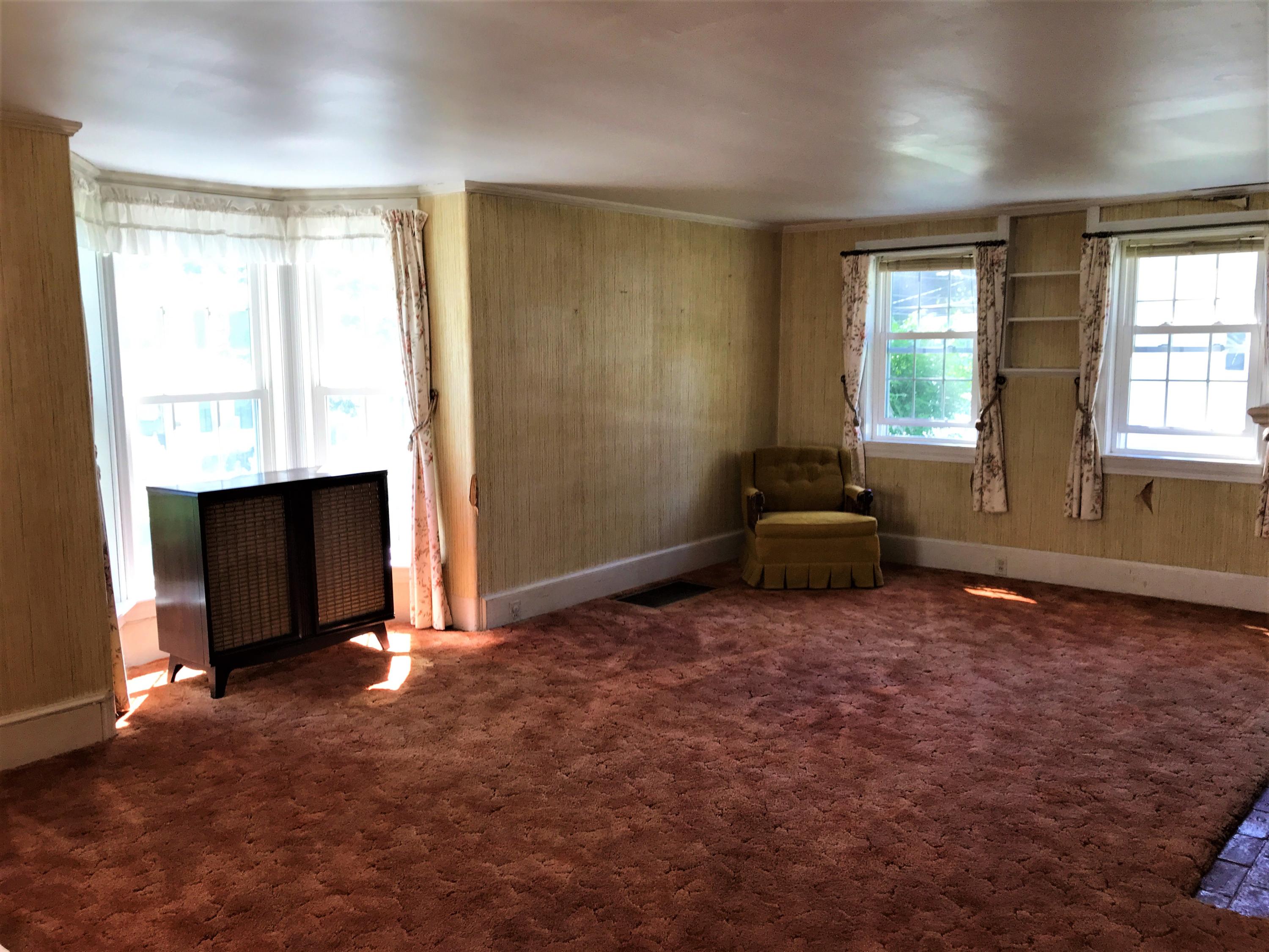10 S Chestnut Street Augusta ME 04330
