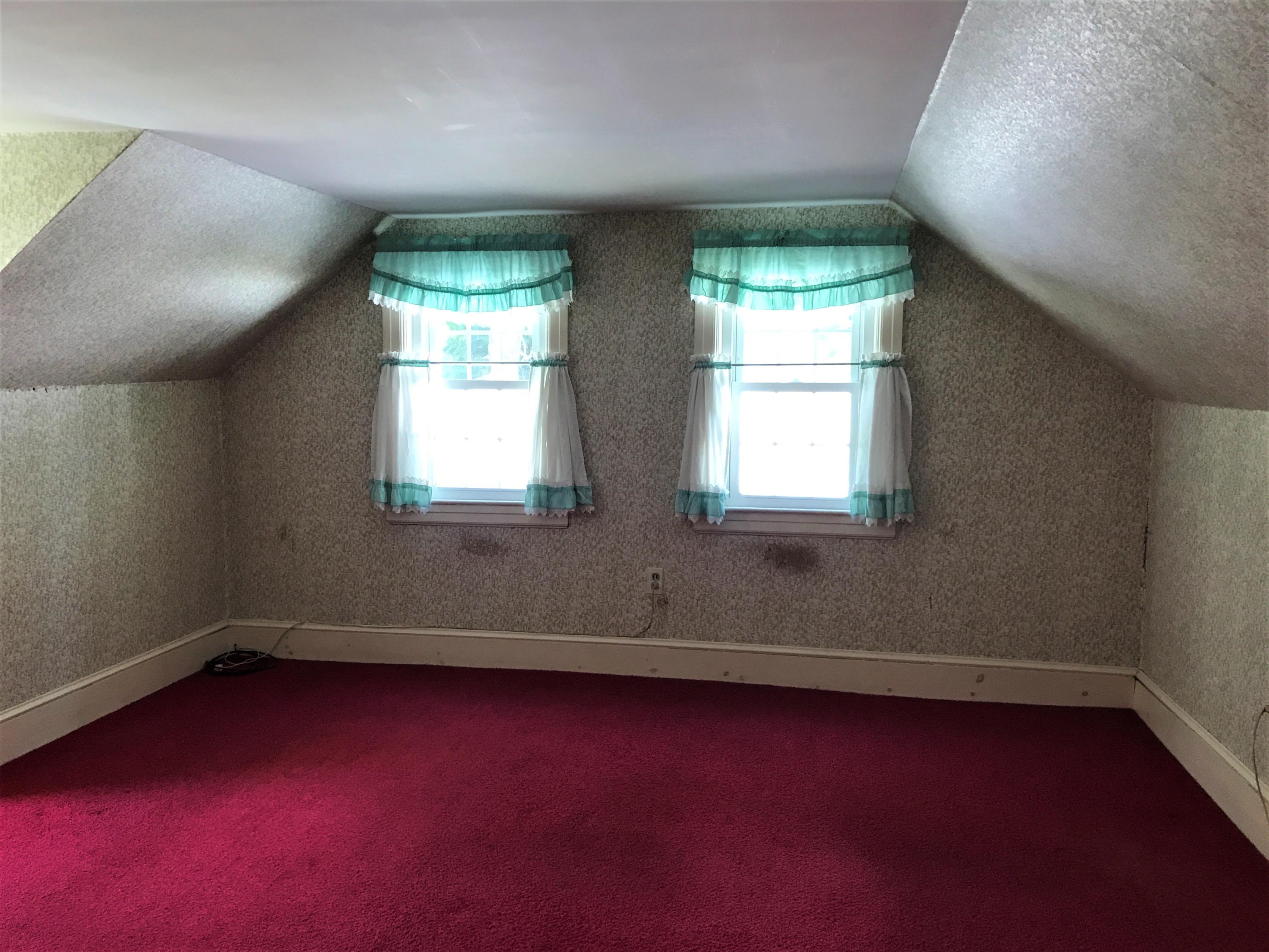 10 S Chestnut Street Augusta ME 04330