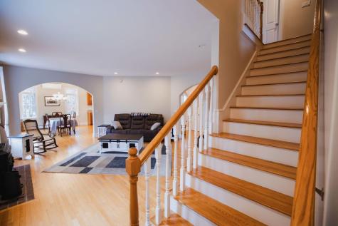 18 Victoria Lane Windham ME 04062