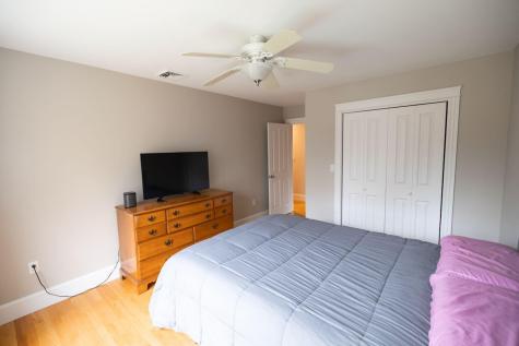 18 Victoria Lane Windham ME 04062