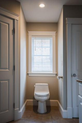 18 Victoria Lane Windham ME 04062