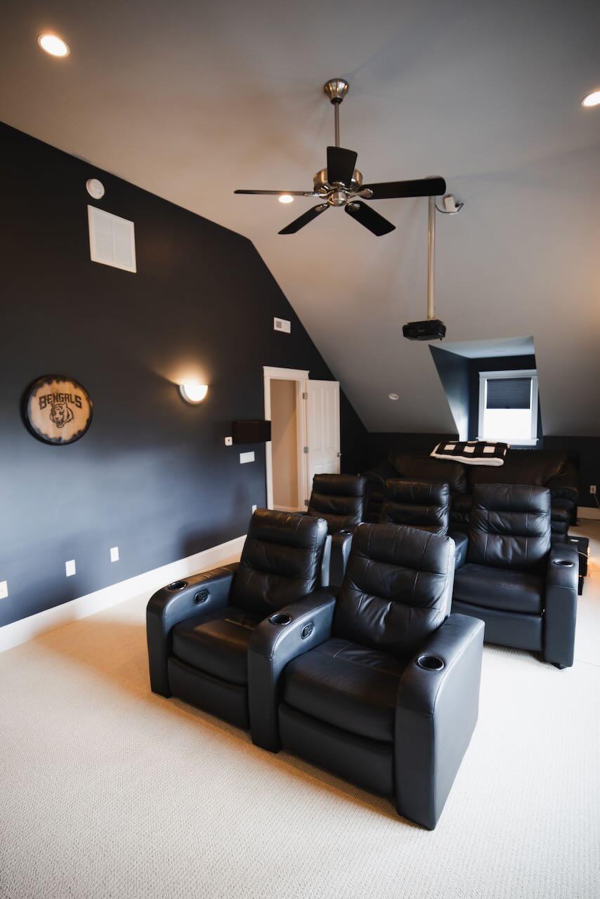 18 Victoria Lane Windham ME 04062