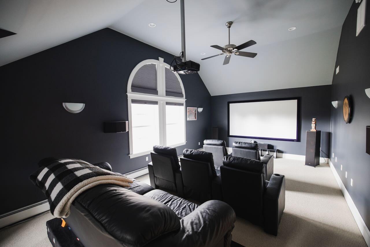 18 Victoria Lane Windham ME 04062