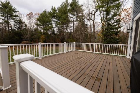 18 Victoria Lane Windham ME 04062