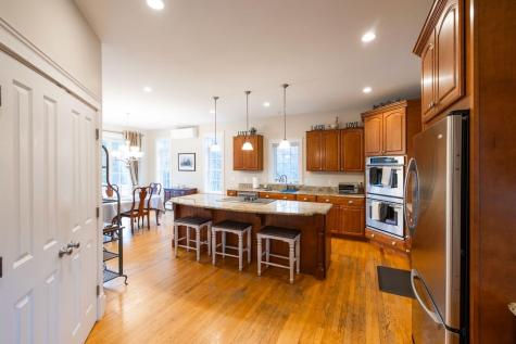 18 Victoria Lane Windham ME 04062