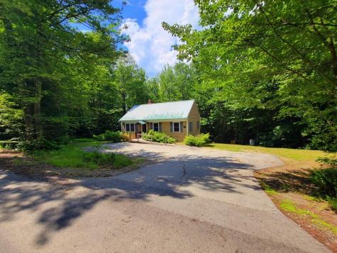 181 Seminole Drive Farmington ME 04938