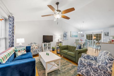 48 Hillview Avenue Saco ME 04072