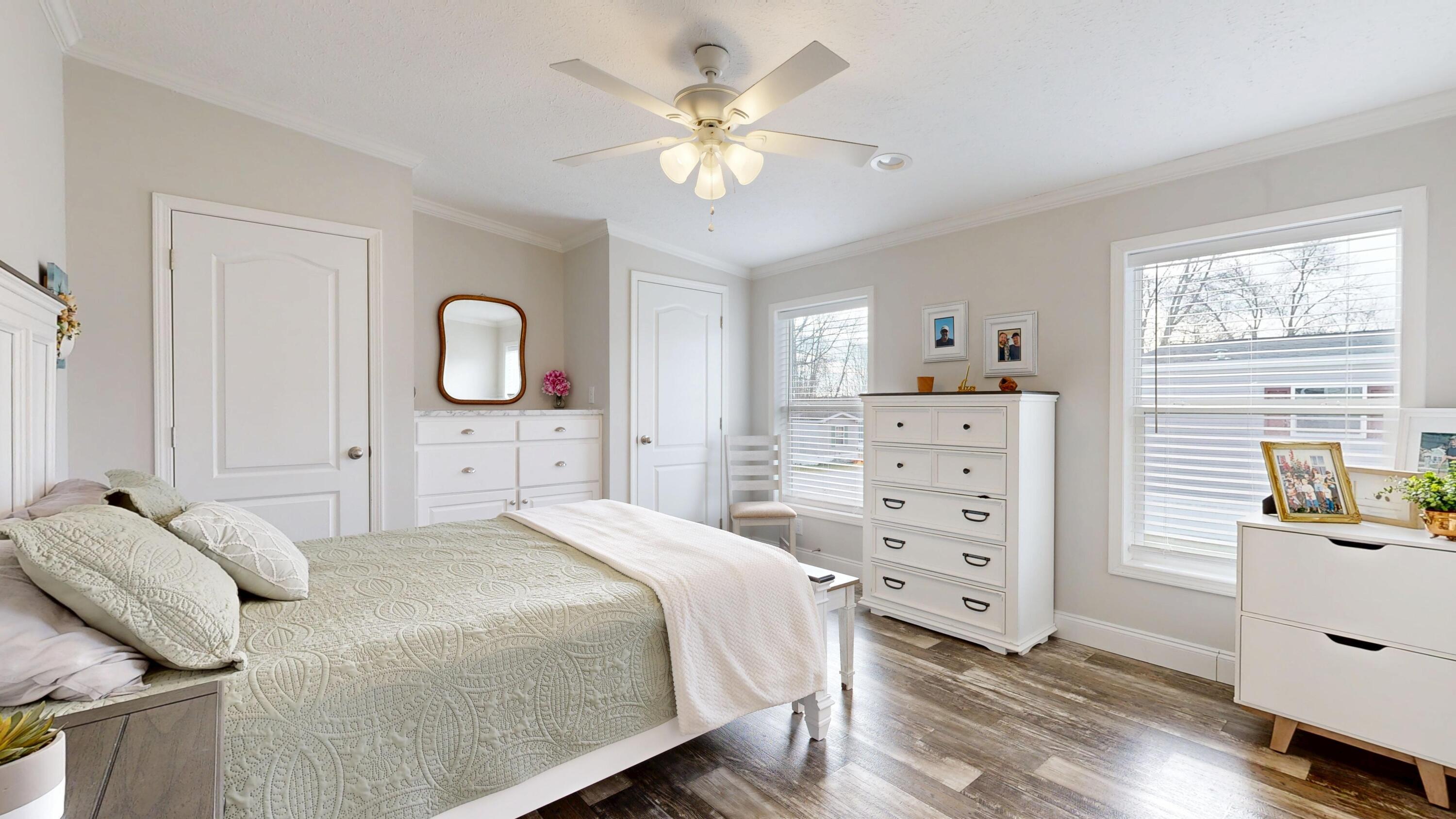 962 Main Street Monmouth ME 04259