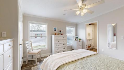 962 Main Street Monmouth ME 04259