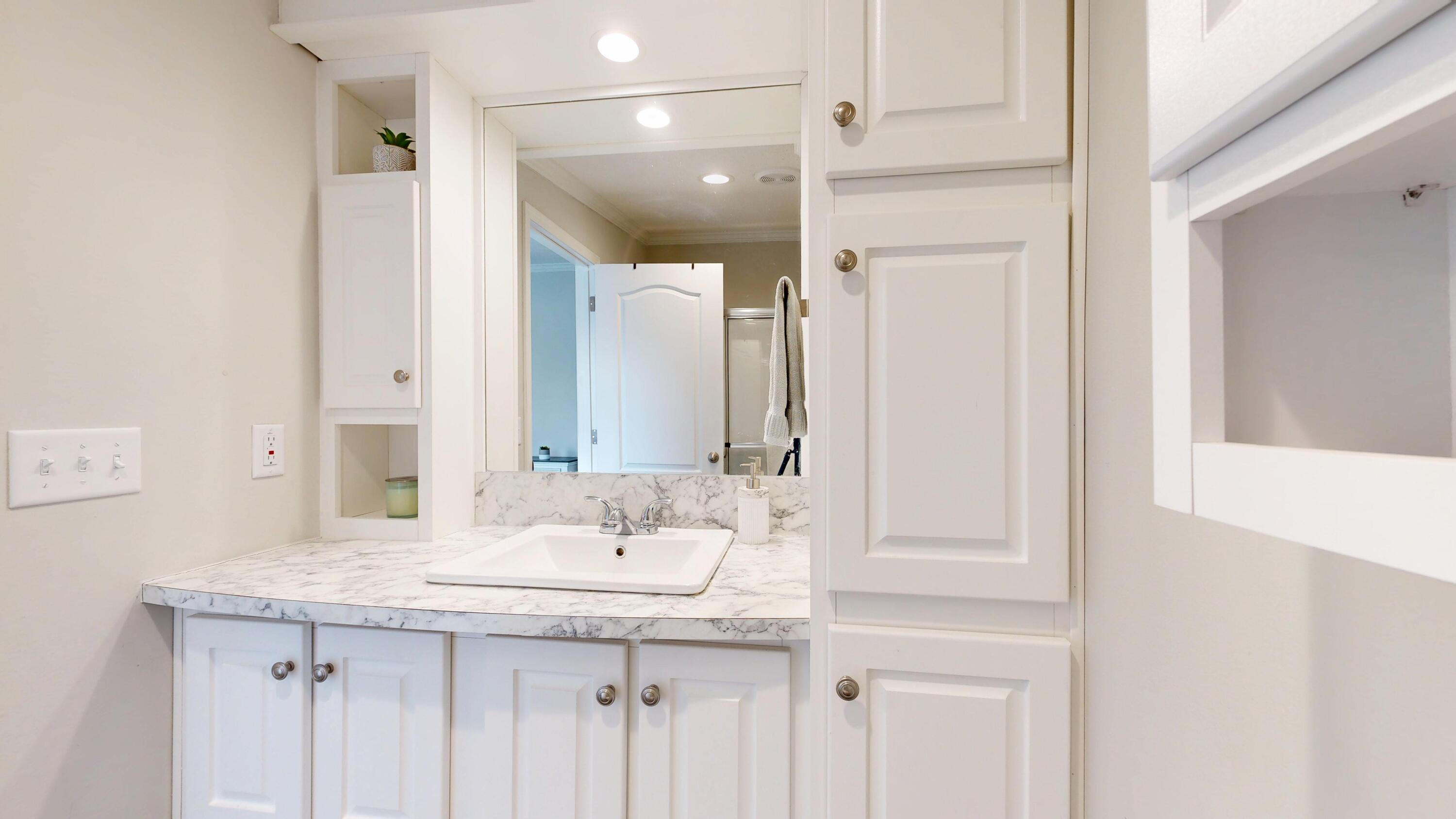 962 Main Street Monmouth ME 04259