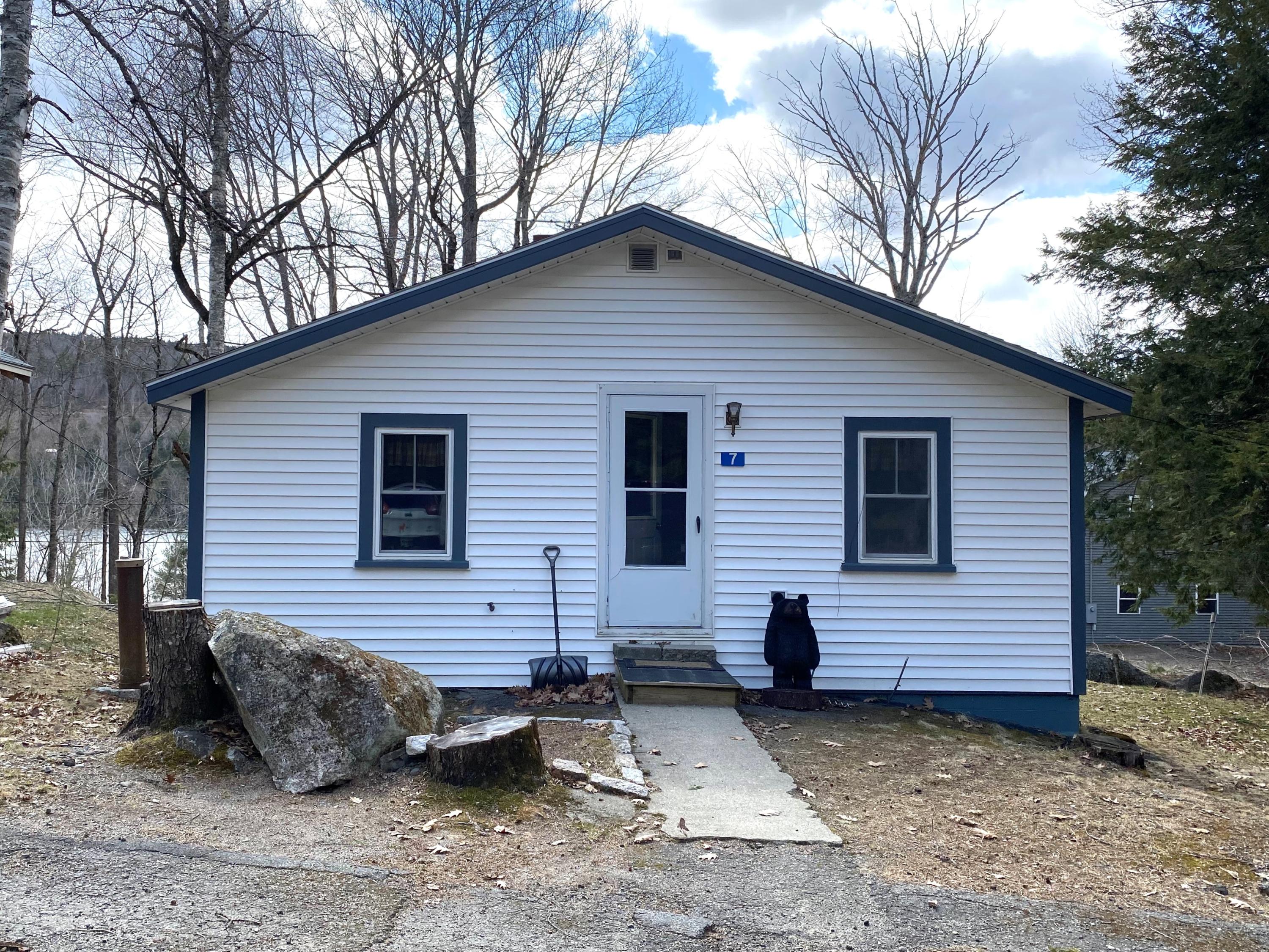 7 Hilltop Road Dedham, ME