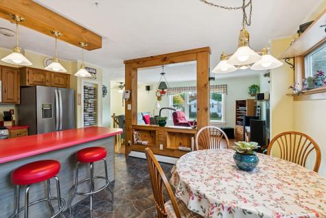 6 Scottsdale Avenue Lisbon ME 04252