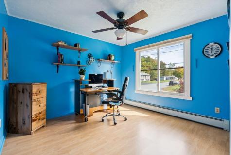 6 Scottsdale Avenue Lisbon ME 04252