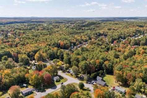 6 Scottsdale Avenue Lisbon ME 04252