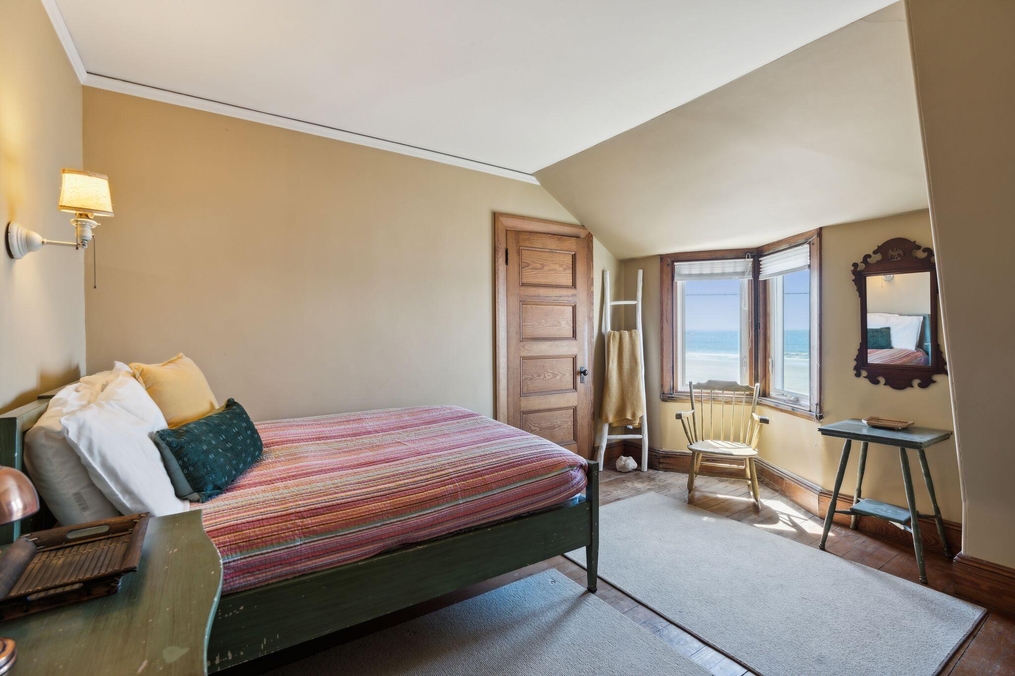 93 Beach Avenue Kennebunk ME 04043