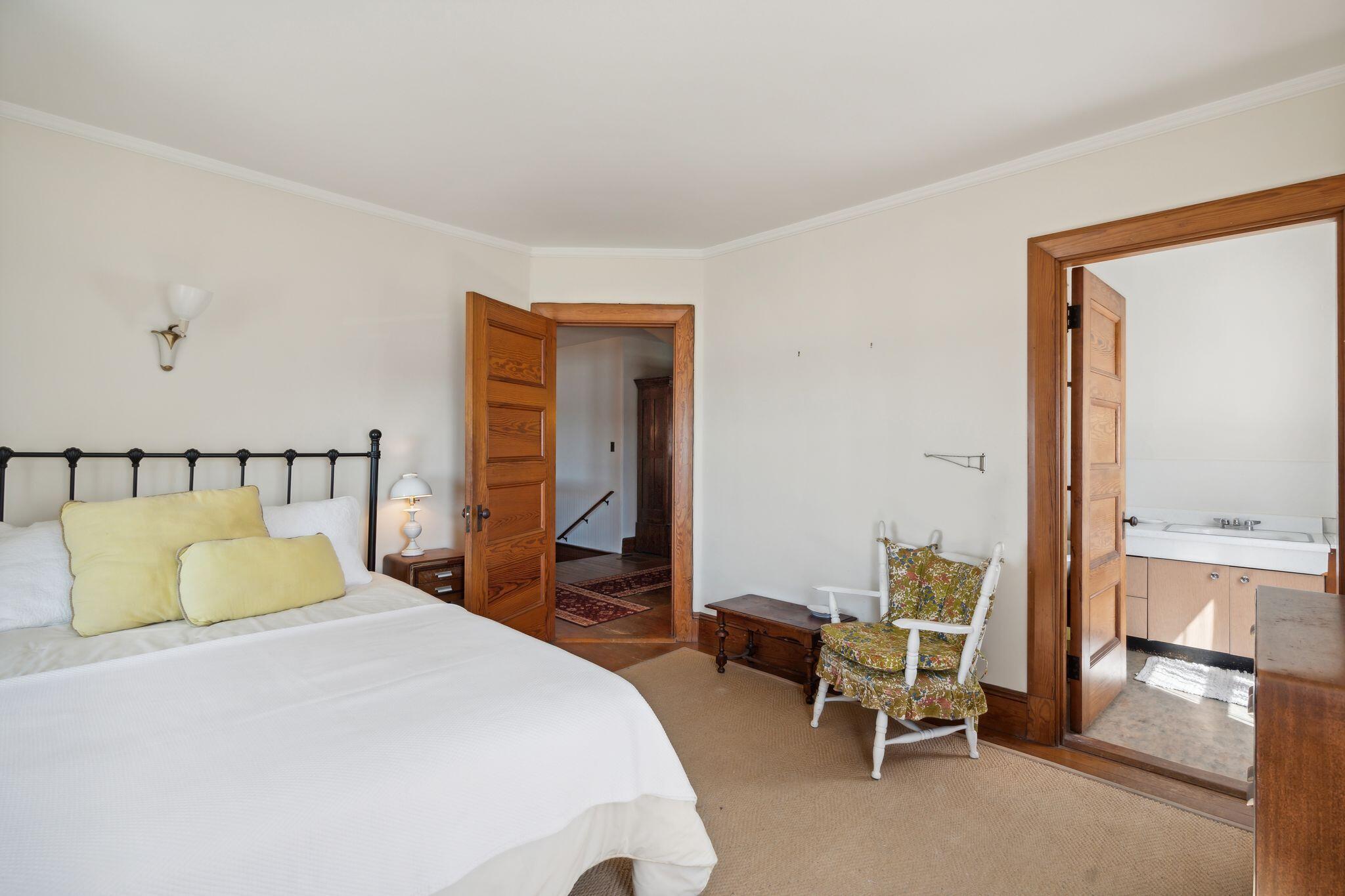 93 Beach Avenue Kennebunk ME 04043