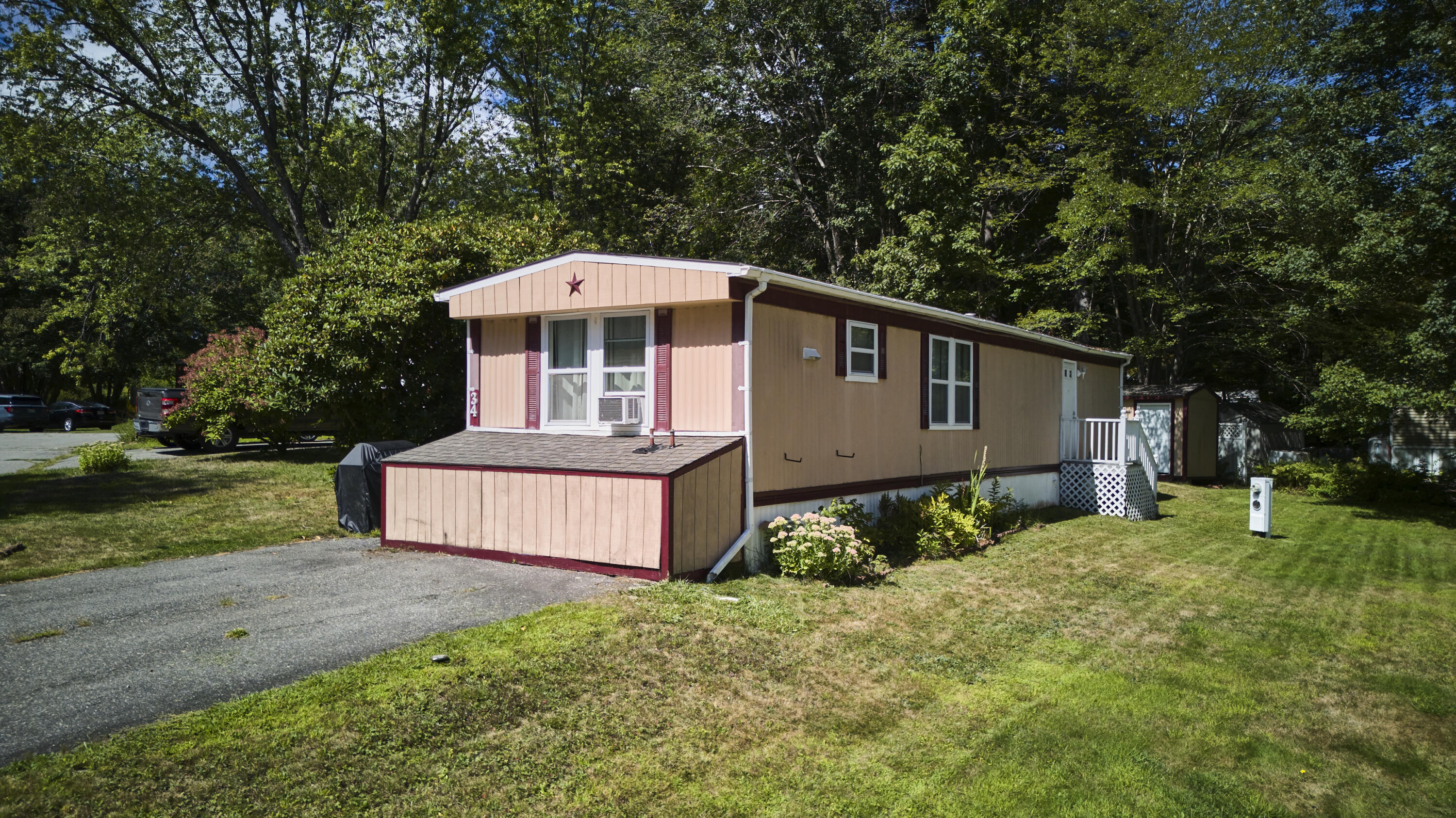 34 Imperial Drive Eliot ME 03903