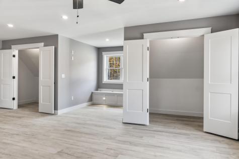 68 Woodbrey Lane Standish ME 04084