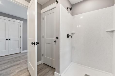 68 Woodbrey Lane Standish ME 04084