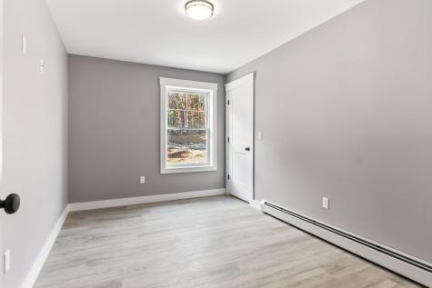 68 Woodbrey Lane Standish ME 04084