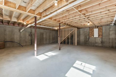 68 Woodbrey Lane Standish ME 04084