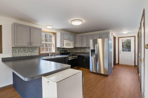 4 Chelsey Lane Gray ME 04039