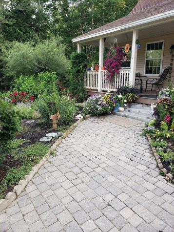 4 Chelsey Lane Gray ME 04039