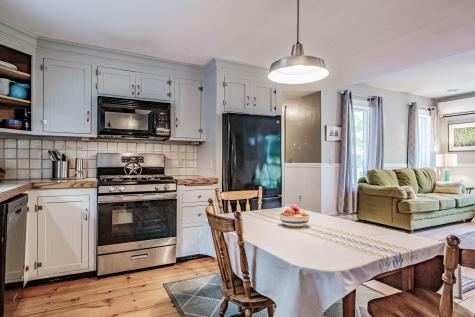 44 Carsley Road Harrison ME 04040