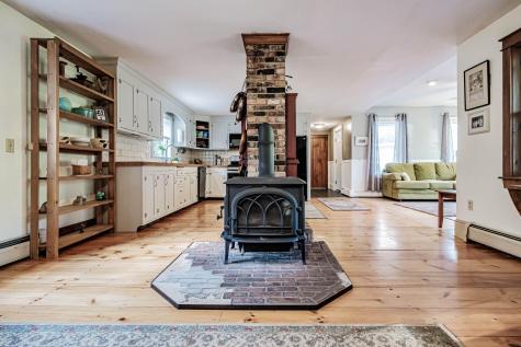 44 Carsley Road Harrison ME 04040
