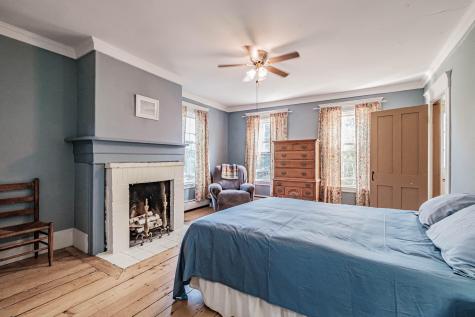 44 Carsley Road Harrison ME 04040