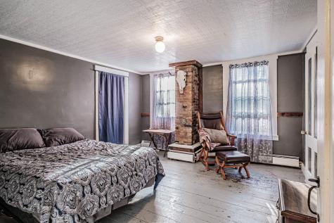 44 Carsley Road Harrison ME 04040