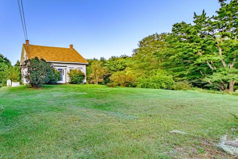 44 Carsley Road Harrison ME 04040