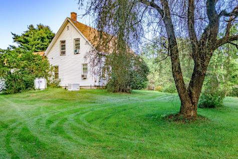 44 Carsley Road Harrison ME 04040