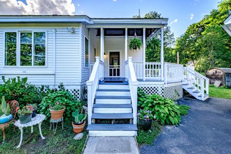 44 Carsley Road Harrison ME 04040