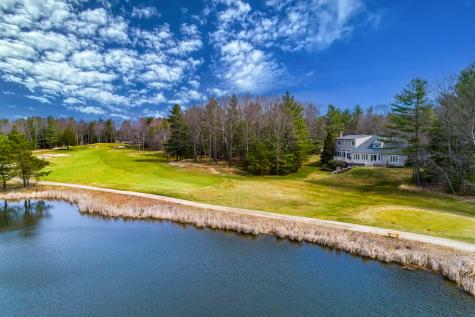 17 Oakmont Drive Falmouth ME 04105