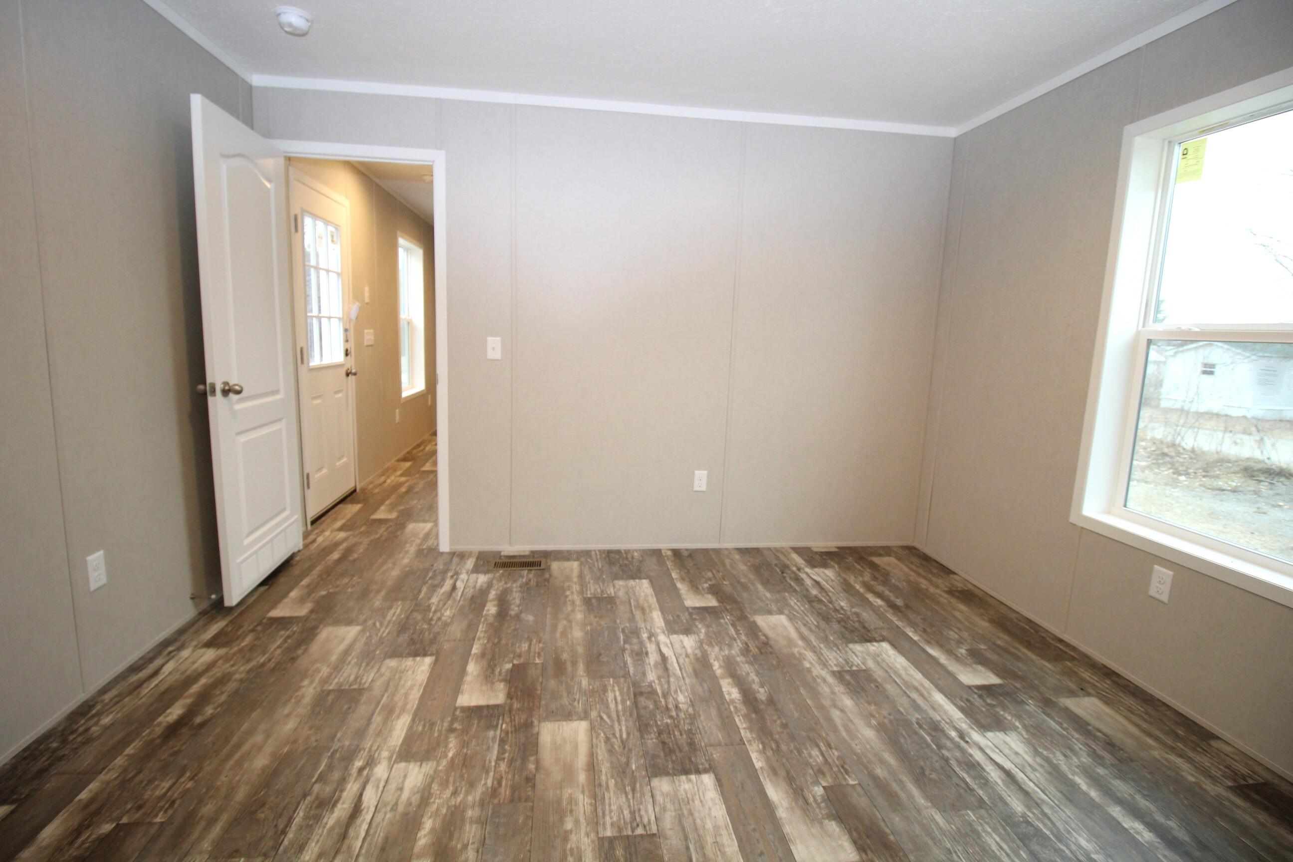 1 Fall Drive Farmingdale ME 04344