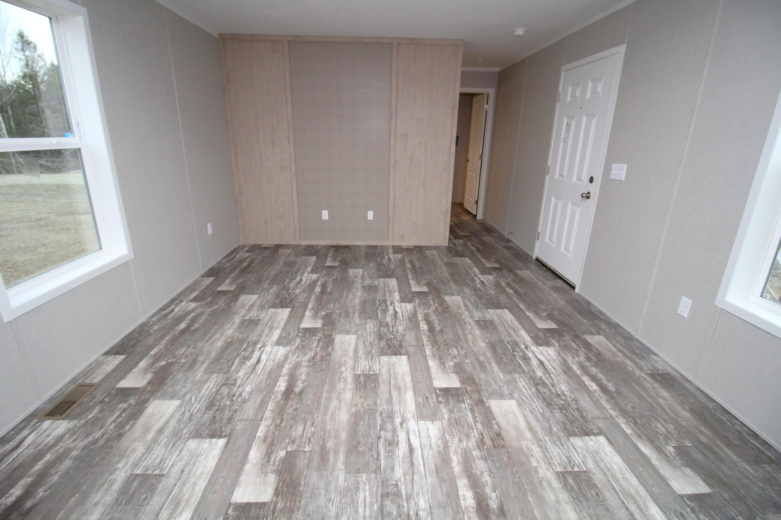 1 Fall Drive Farmingdale ME 04344