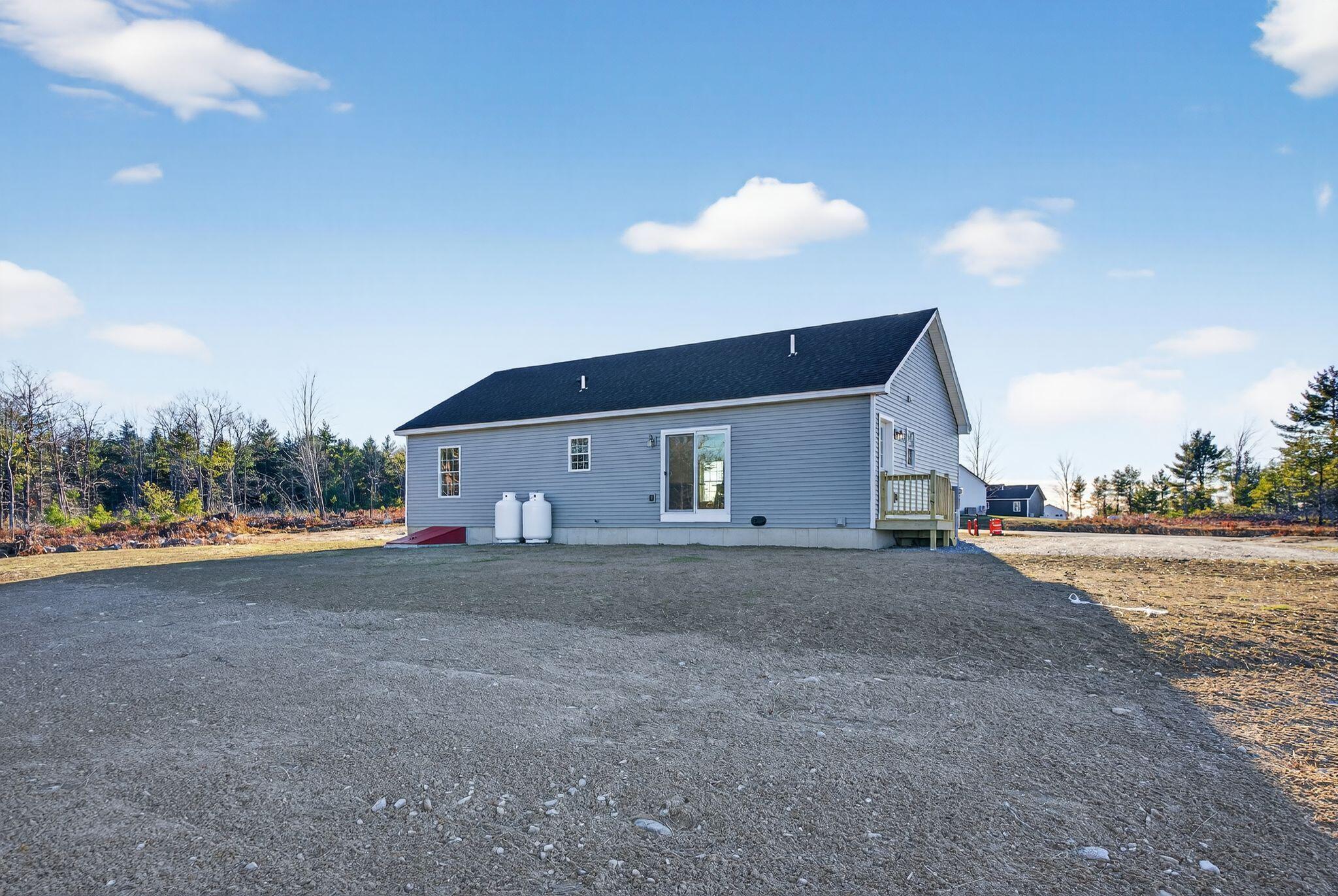 31 Hunters Haven Standish ME 04084