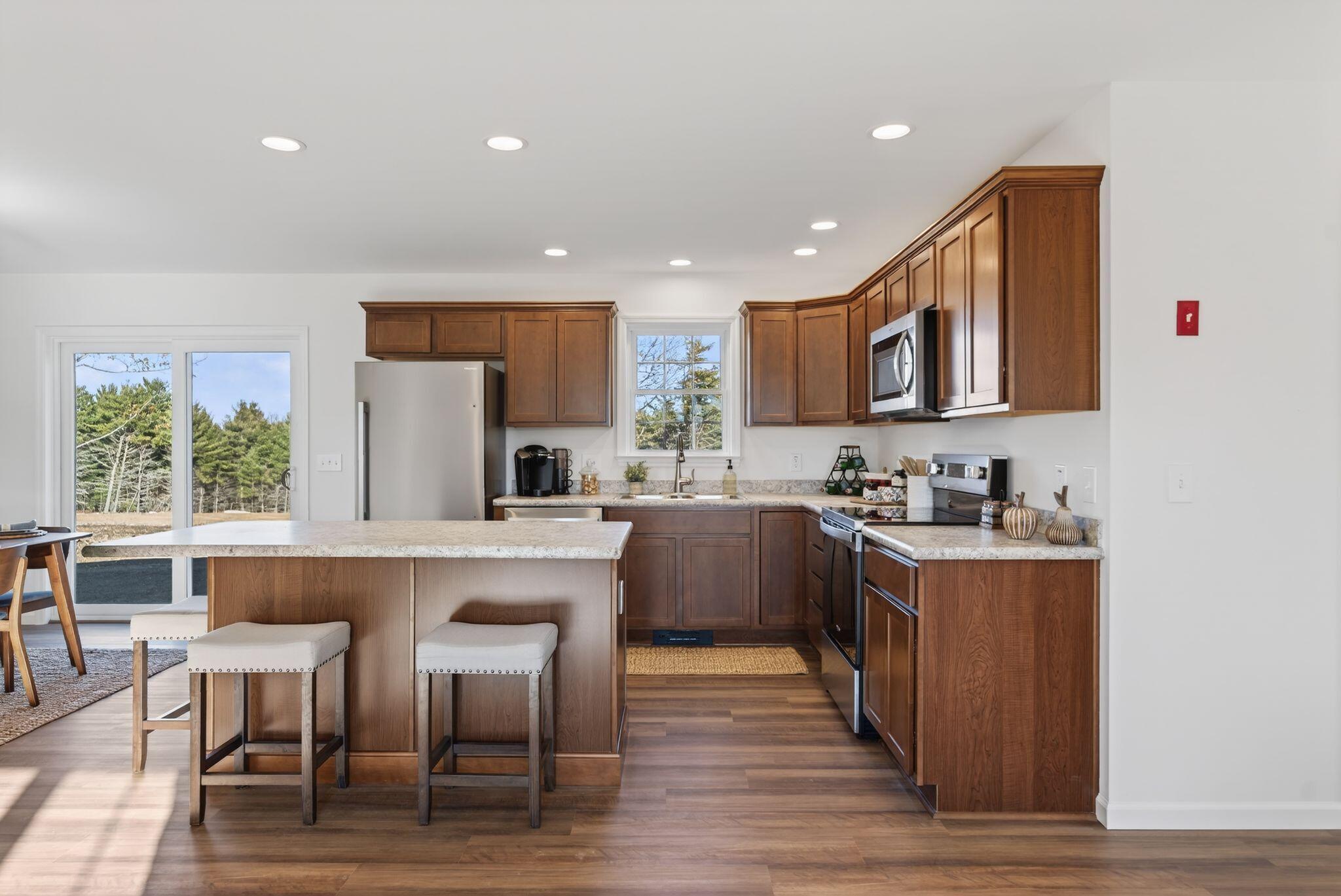 31 Hunters Haven Standish ME 04084