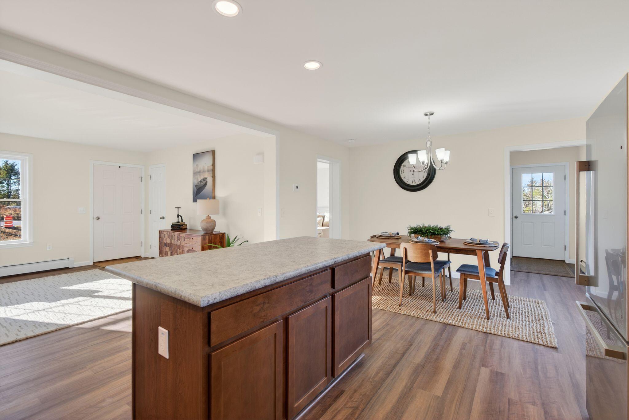 31 Hunters Haven Standish ME 04084