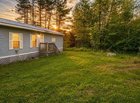 10 Castle Road Harmony ME 04942