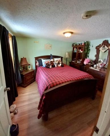 10 Castle Road Harmony ME 04942