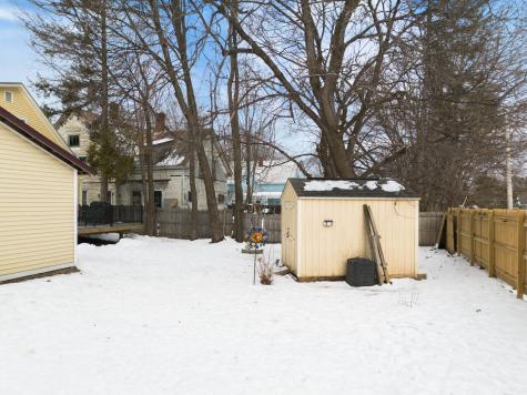 88 Pine Street Madison ME 04950