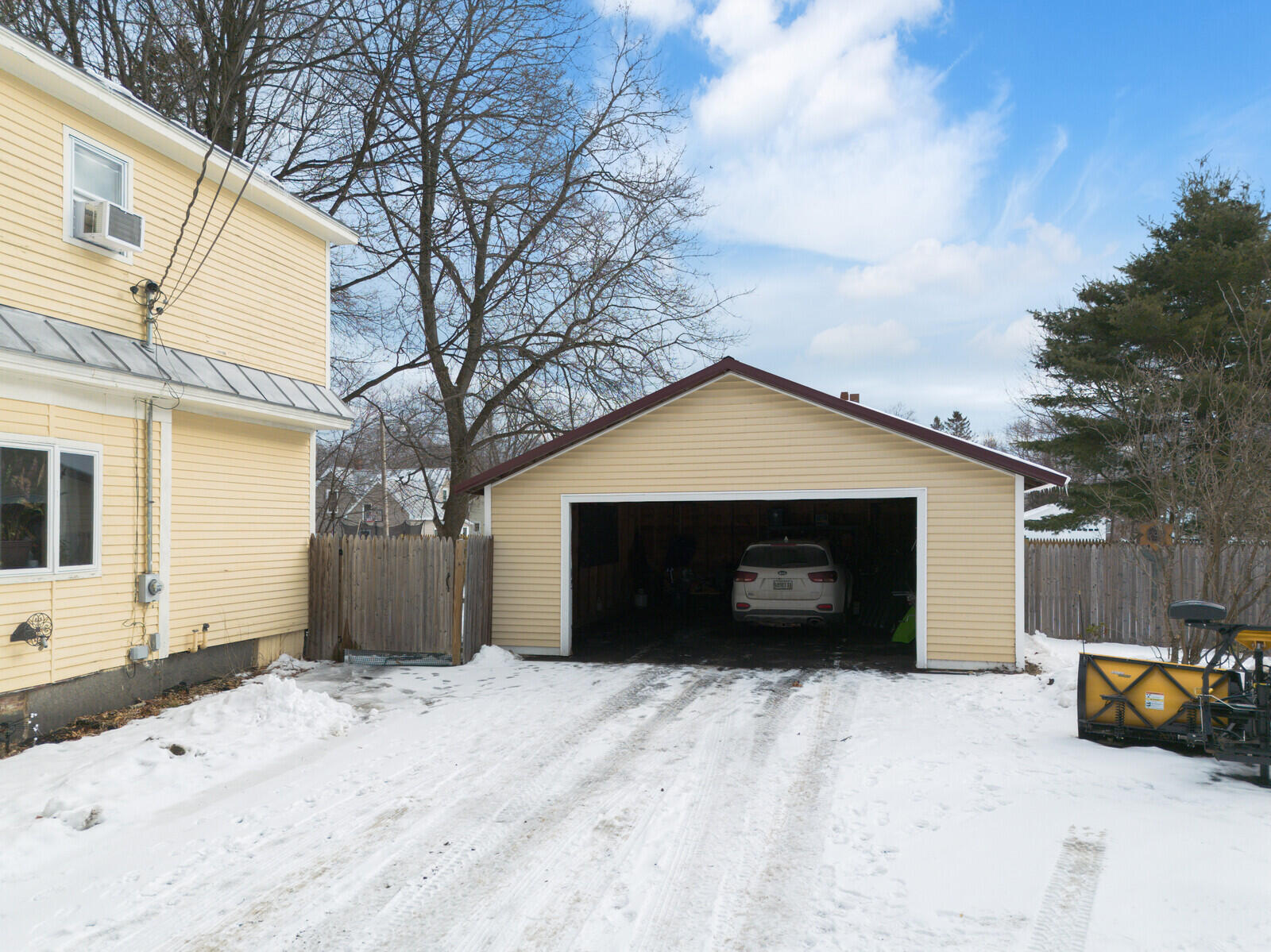 88 Pine Street Madison ME 04950
