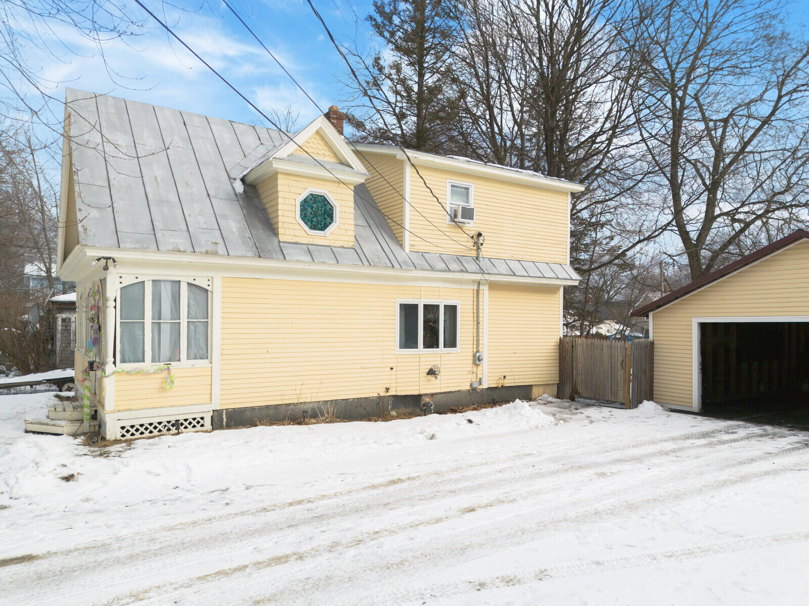 88 Pine Street Madison ME 04950