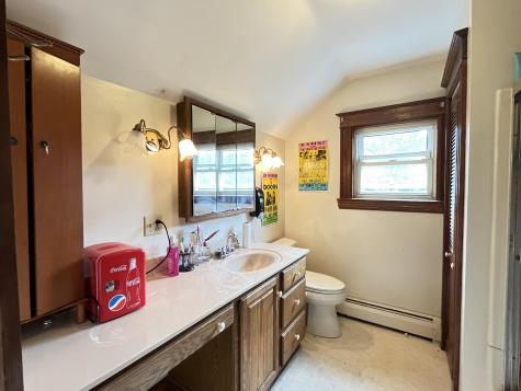 497 Turner Street Auburn ME 04210