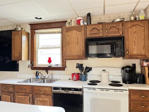 497 Turner Street Auburn ME 04210