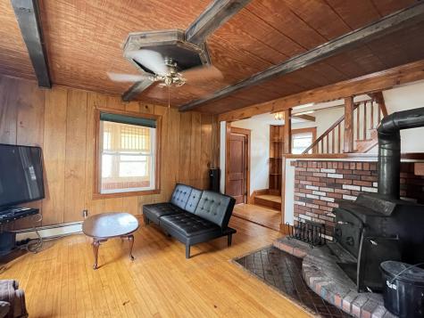 497 Turner Street Auburn ME 04210