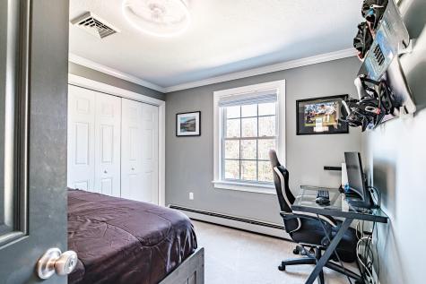 36 Little Ossipee Landing Waterboro ME 04061