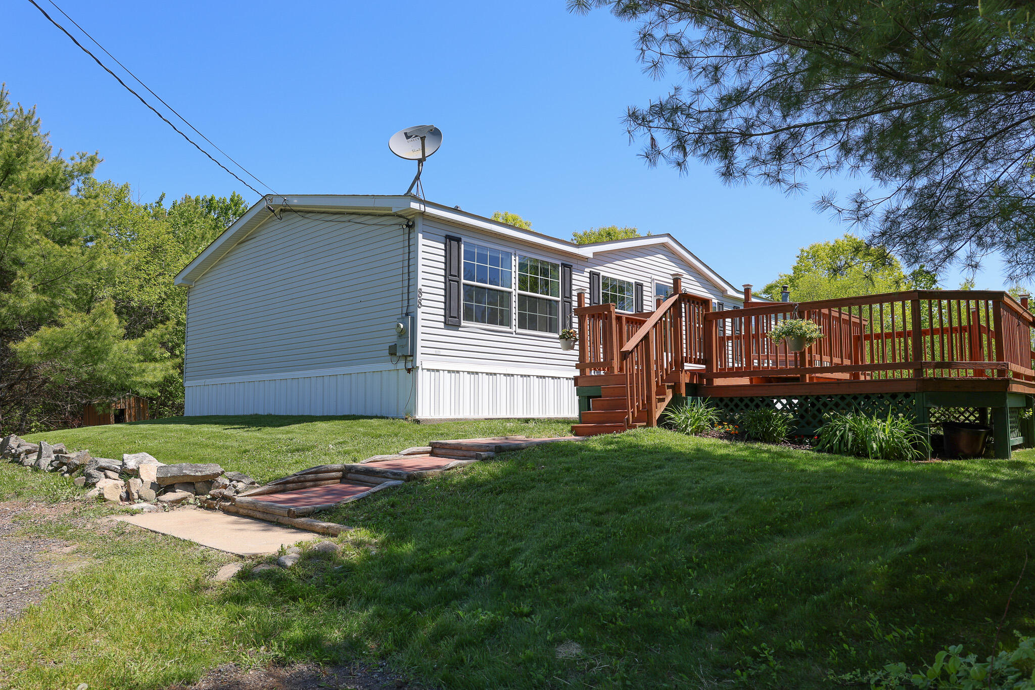 88 Blueberry Hill Lane Gardiner ME 04345